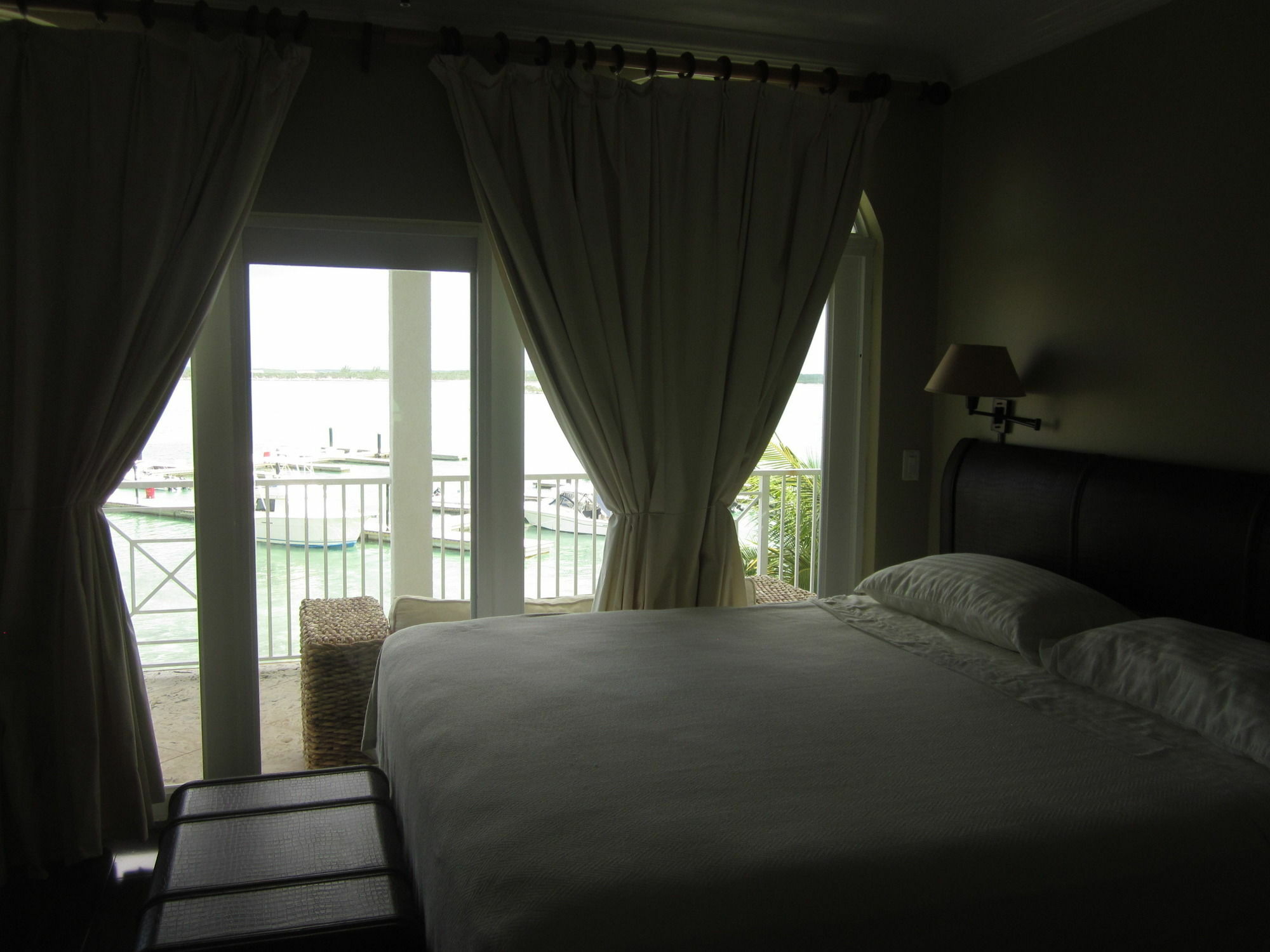 February Point Resort Bb1 จอร์จทาวน์ ภายนอก รูปภาพ